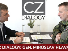 Gen. Miroslav Hlaváč: Voják by měl mít pořád rozhodující roli