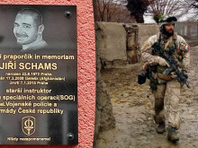 Byla odhalena pamětní deska válečnému veteránovi Jiřímu „Regimu“ Schamsovi
