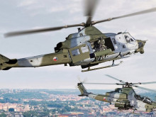 UH-1Y Venom a AH-1Z Viper v Ostravě na Dnech NATO