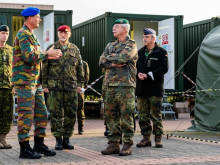 Při mezinárodním cvičení NATO se tentokrát nebojovalo, ale zastrašovalo