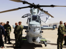 Univerzita obrany podpoří vrtulníkový systém H-1 jazykovou přípravou personálu