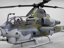 Do ČR dorazily první bitevní vrtulníky AH-1Z Viper