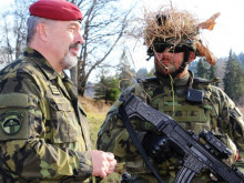 Generál Opata se setkal s našimi vojáky na cvičení v Boleticích