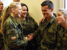 Vojenské školství – armáda školu v Sokolově nevzdává