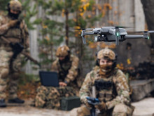 Česká republika podpoří Ukrajinu v rámci dronové koalice. Resort obrany poskytne 1 milion eur