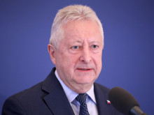 Koncepce výstavby AČR 2040 má být realistická a udržitelná. Modernizace pokračuje, řekl ministr Zůna ve Sněmovně