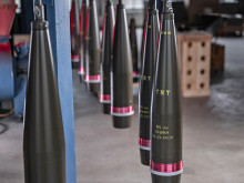 CSG dodá evropskému zákazníkovi dělostřeleckou munici dlouhého dosahu za téměř 250 milionů eur