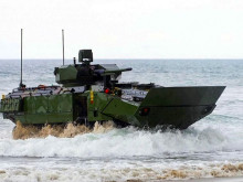 ACV-30 vstupuje do služby: Americký kolový obojživelný kolos vstupuje na trh vozidel 8x8
