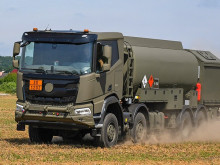 První vojenská Tatra Phoenix 8×8 třetí generace s palivovou cisternou pro Armádu České republiky