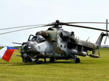 Česká armáda vyřadí vrtulníky Mi-35. Nahradí je americké stroje. Ale jaké a kdy?
