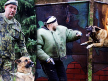 Andrej Vítek: Výběr, výcvik a péče o psy určené pro službu u vojenských jednotek