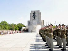 Na slavnostním nástupu převzali vojáci ocenění za splnění mise