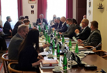 Výbor pro obranu řešil státní rozpočet a situaci na Ukrajině