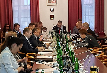 Výbor pro obranu řešil vyslání našich vojáků v rámci Sil rychlé reakce, pobyt cizích vojsk v ČR a Ukrajinu