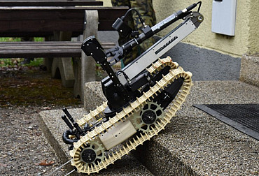 Vylepšené verze armádních robotů poslouží doma i v zahraničí