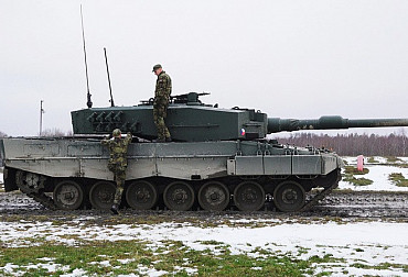 Měla by Česká republika dodat Ukrajině tanky Leopard 2?