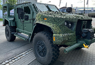 Slovenská armáda může nakoupit víceúčelová taktická vozidla JLTV z USA