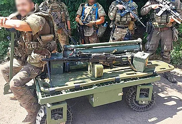 Elektrické pozemní drony UGV: Revoluce v moderním vojenství