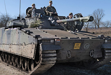 Příslušníci 7. mechanizované brigády získali první praktické zkušenosti s vozidly CV90