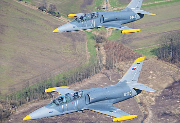 Česká armáda zajistí letecký výcvik osmi ukrajinských pilotů