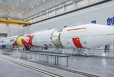 Čínská cesta ke hvězdám: Peking usiluje o dominanci ve vesmíru jako strategické bezpečnostní doméně