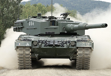 VOP CZ podepsal smlouvu se společností Rheinmetall na servis tanků Leopard 2A4 pro AČR