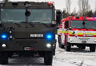 Nová požární technika posouvá vojenské hasiče o generaci dál