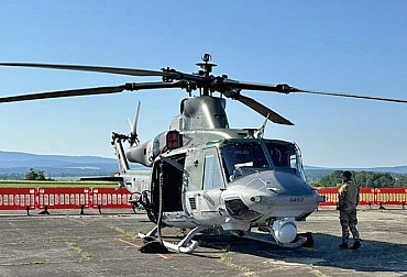 Modré nebe nad Chebem za účasti Armády ČR přilákalo tisíce návštěvníků