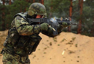 Armáda nakoupí další ruční zbraně od České zbrojovky