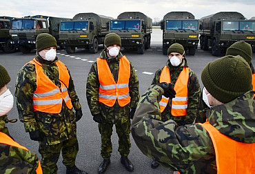 V kolech mají logistici přes 100 000 kilometrů a jedou dál