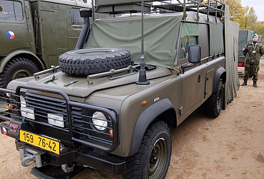 Jak vybrat ideální osobní vozidlo 4x4 pro armádní účely