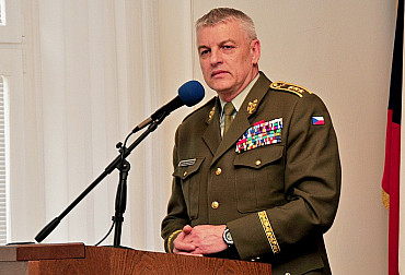 Generálporučík František Malenínský do konce roku v armádě končí