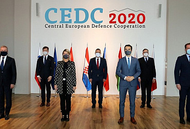 Ministři obrany CEDC jednali o hybridních hrozbách či dezinformacích
