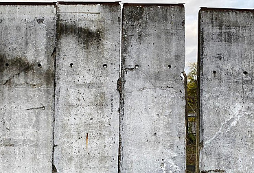 Kus Berlínské zdi bude i v Lešanech: Muzeum chystá unikátní převoz