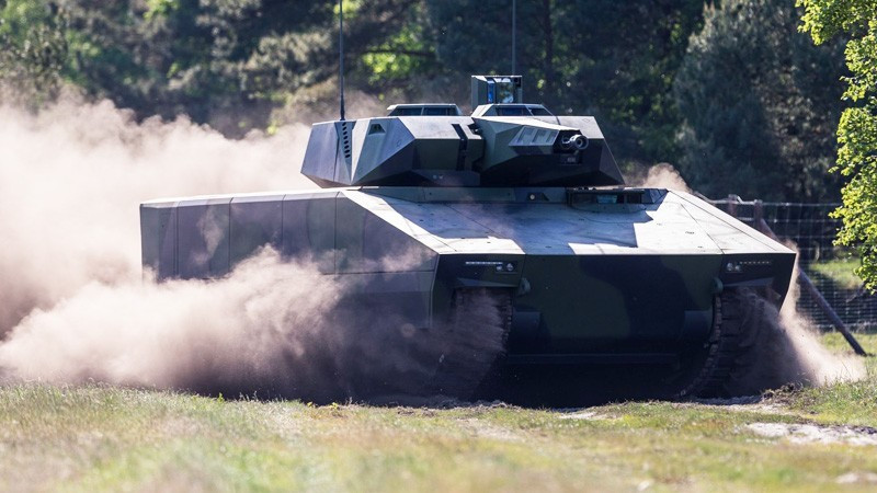 www.czdefence.cz