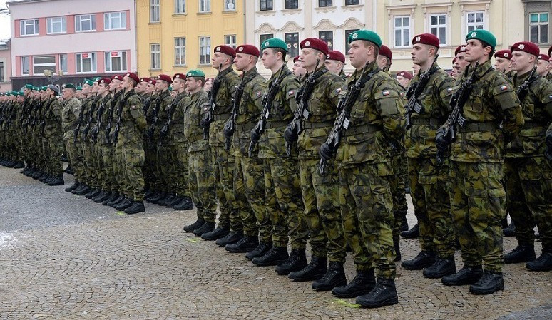 Česká armáda omládla, ukazuje vývoj věkového průměru po hodnostech |  CZDEFENCE - czech army and defence magazine