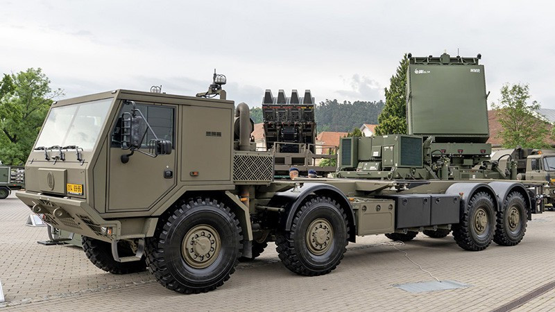 www.czdefence.cz