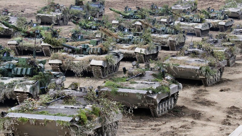 www.czdefence.cz