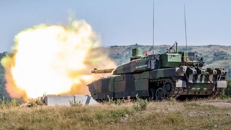 Odstrašení namísto stabilizačních misí: Nově budované francouzské mechanizované jednotky podpoří východní křídlo NATO