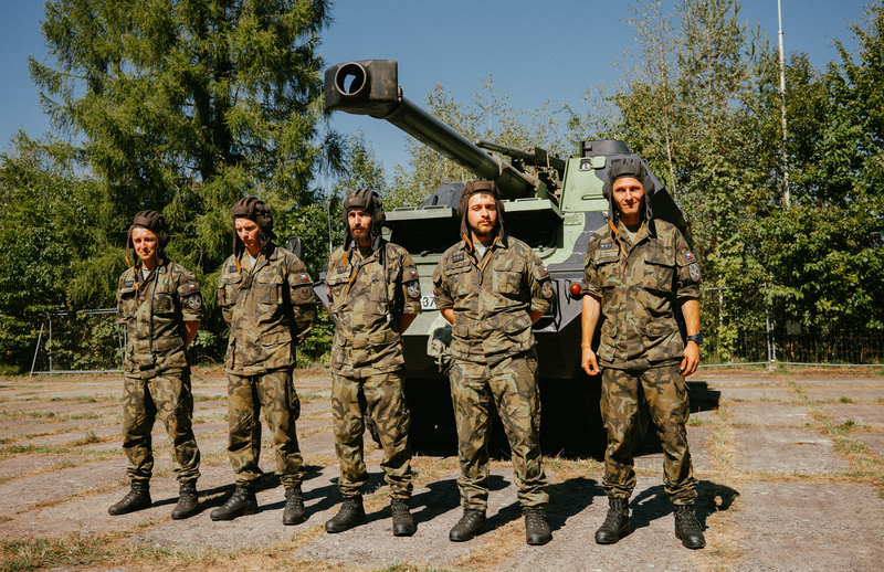 9 - Top Gunner - obsluha děla