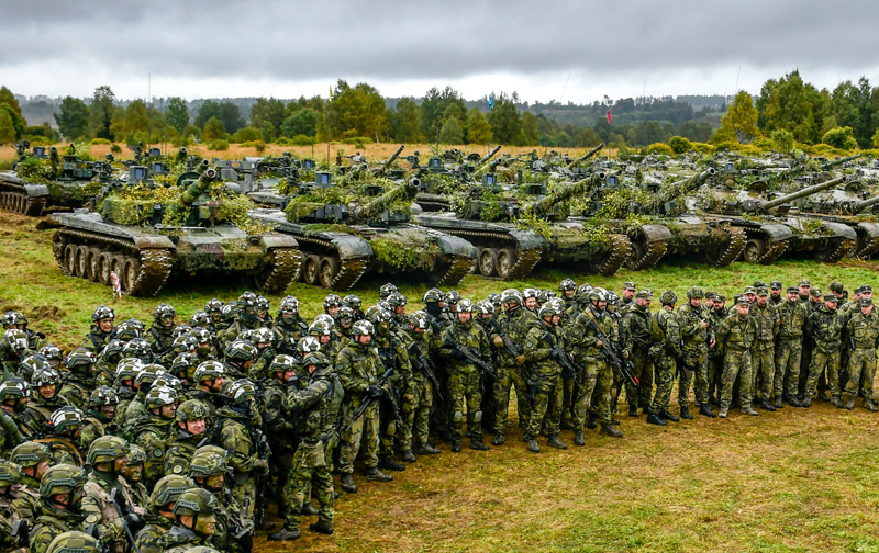 Foto: Česká republika se musí plnohodnotně věnovat tomu, aby se její obranné kapacity postupně zvyšovaly. | mjr. Ladislav Kabát