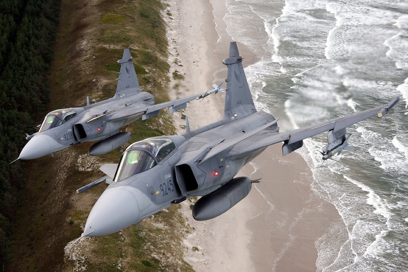 The Future Of The Czech Supersonic Air Force Gripen Or F 16 Czdefence Czech Army And Defence Magazine