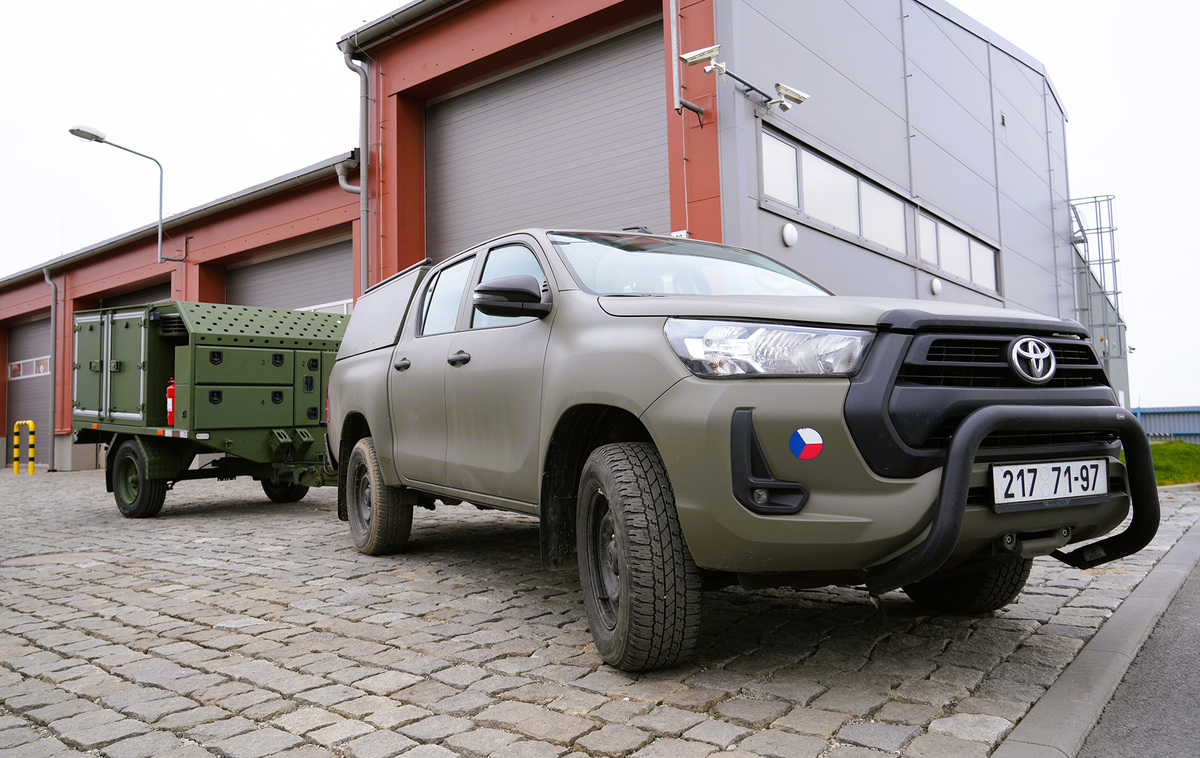 Foto: Dvoukomorový přívěs NANUK 2K je určen pro přepravu a skladování až 800 kilogramů chlazených a mražených potravin. | Agentura logistiky