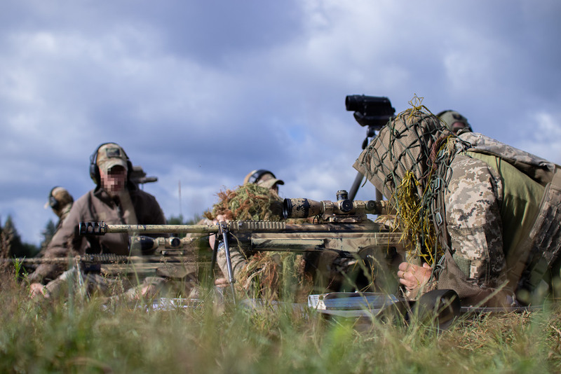 Foto: Výcvik ukrajinských vojáků v oblasti přesné střelby | EUMAM UA