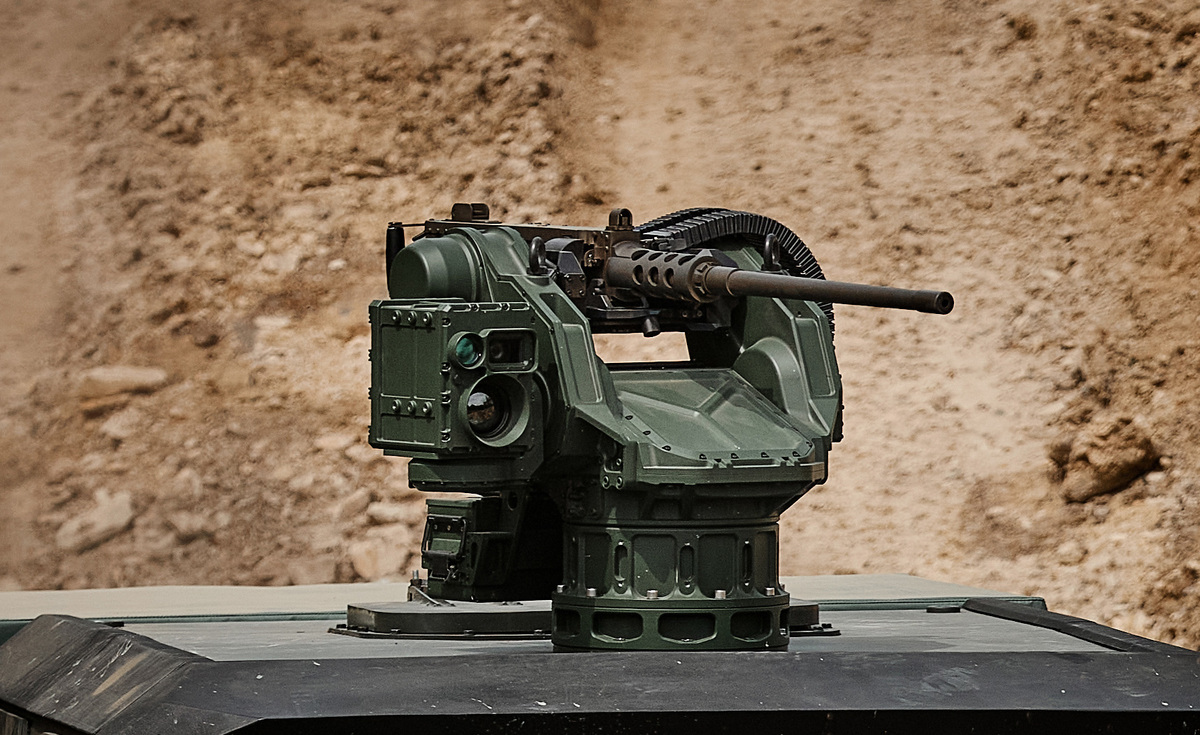 Foto: Dálkově ovládaná zbraňová stanice GLADIUS 12 | EVPÚ Defence