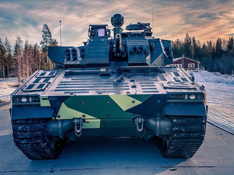 The Public Contract For The Acquisition Of Cv90 Mkiv Tracked Ifv For