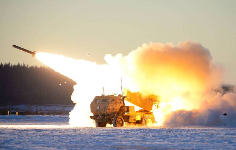 Foto: Raketomet M142 High Mobility Artillery Rocket Systems (HIMARS) | Beaux Hebert / Air Force