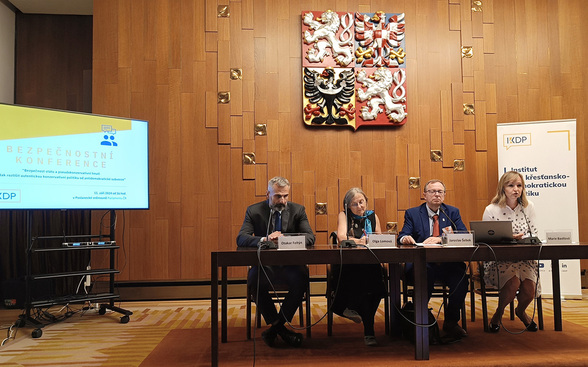 Foto: Na konferenci se řešily a bezpečnost České republiky a bezpečnostní hrozby, kterým musíme čelit | Jan Zilvar / CZ DEFENCE