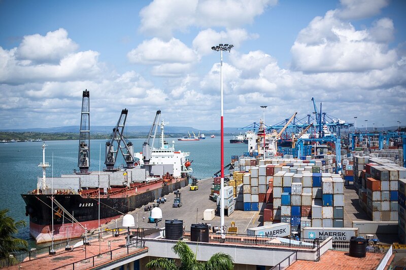 1280px-A_general_view_of_Mombasa_Port_on_Kenya's_Indian_Ocean_coast