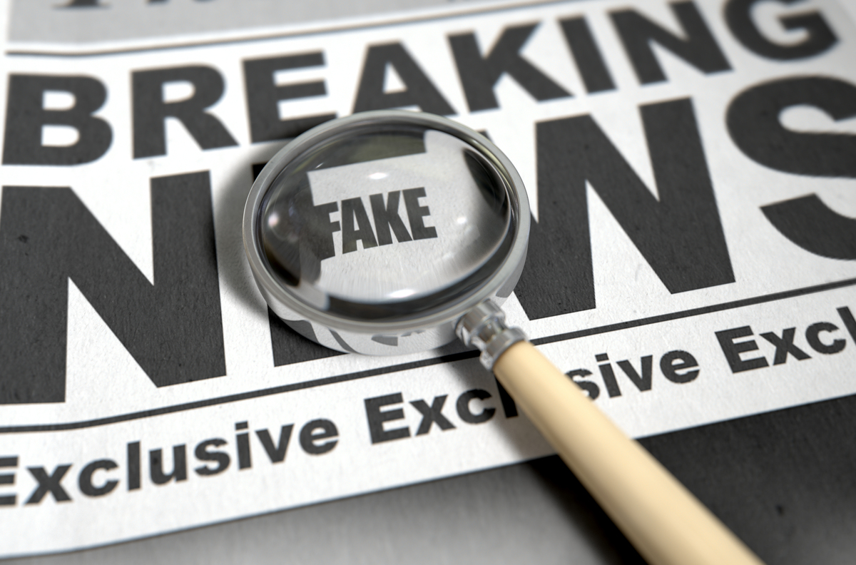Foto: Mediální prostor je natolik přesycen informacemi, že je zcela nemožné vyvracet všechny lži. | Shutterstock